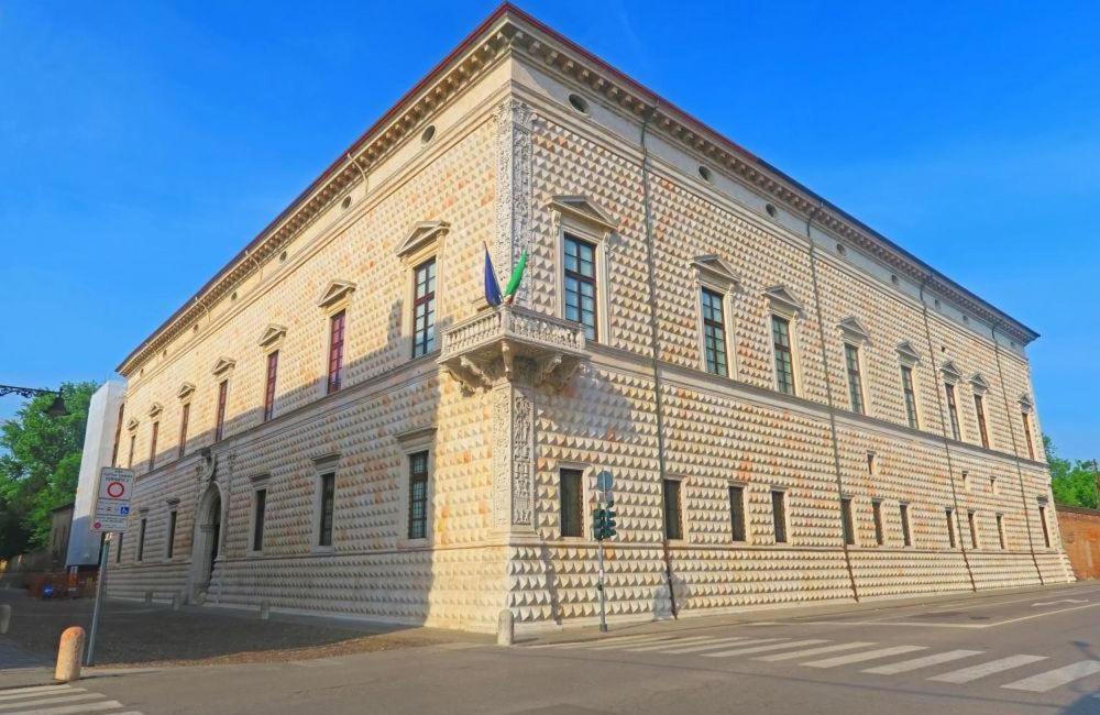 Ego' Residence Ferrara Exteriör bild